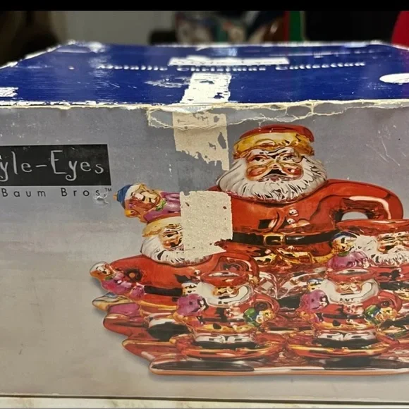 Style-Eyes by Baum Bros. Mini- 10 Piece Tea Set Metallic Santa Claus (New) - Picture 9 of 12